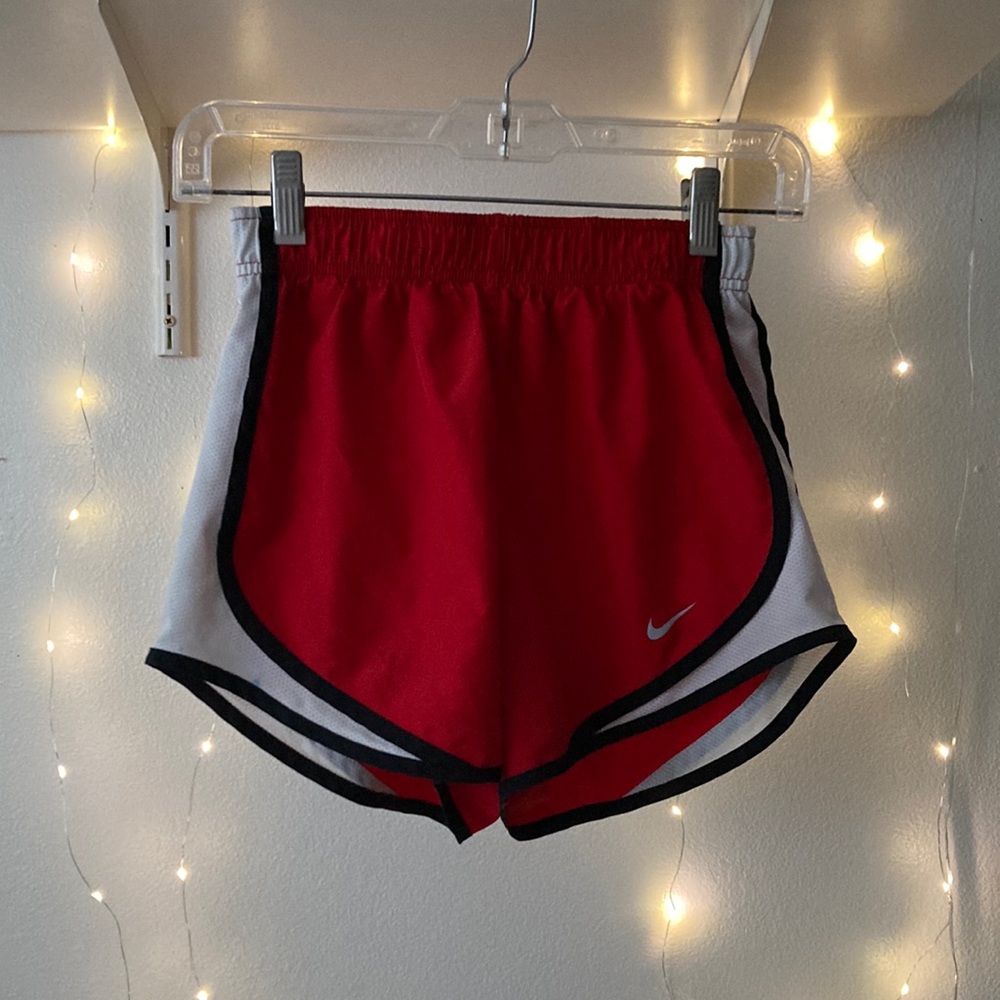 Red Nike athletic shorts size small